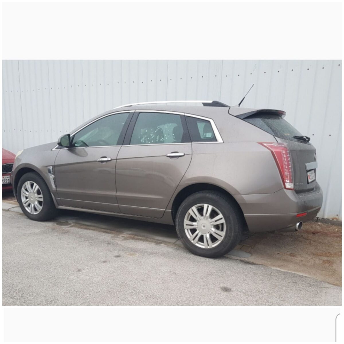 CADILLAC SRX4 2011 Brown